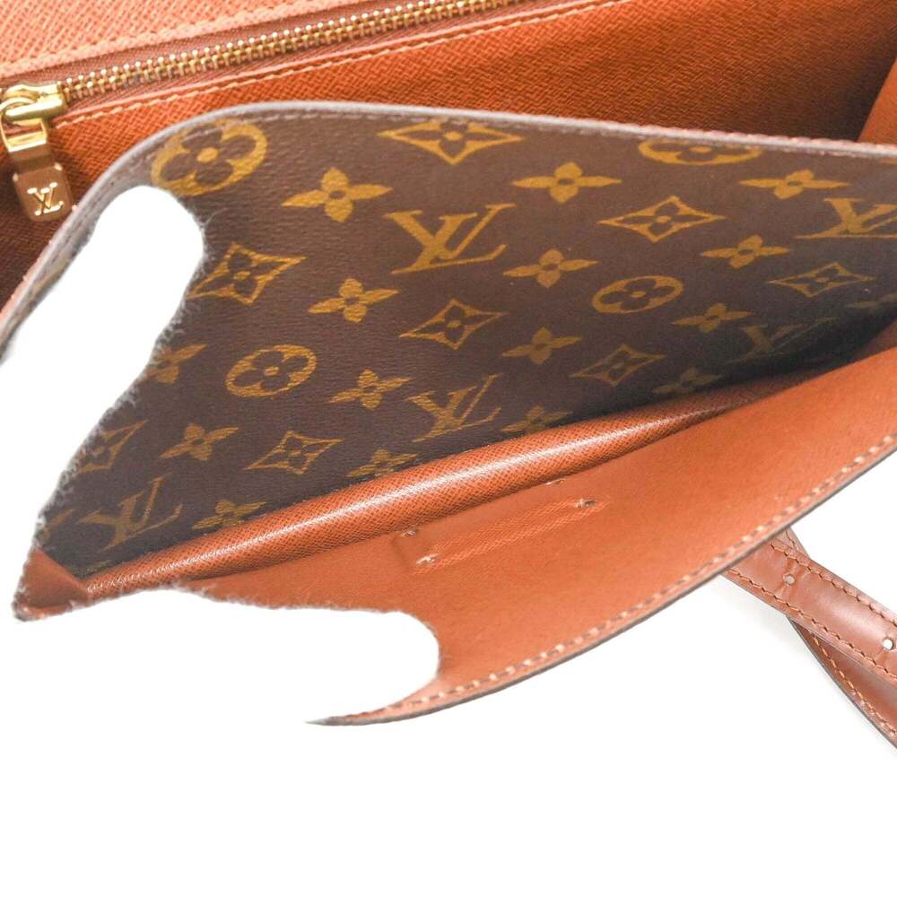 LOUIS VUITTON Brown Monogram Canvas Shoulder Bag - Picture 8 of 16